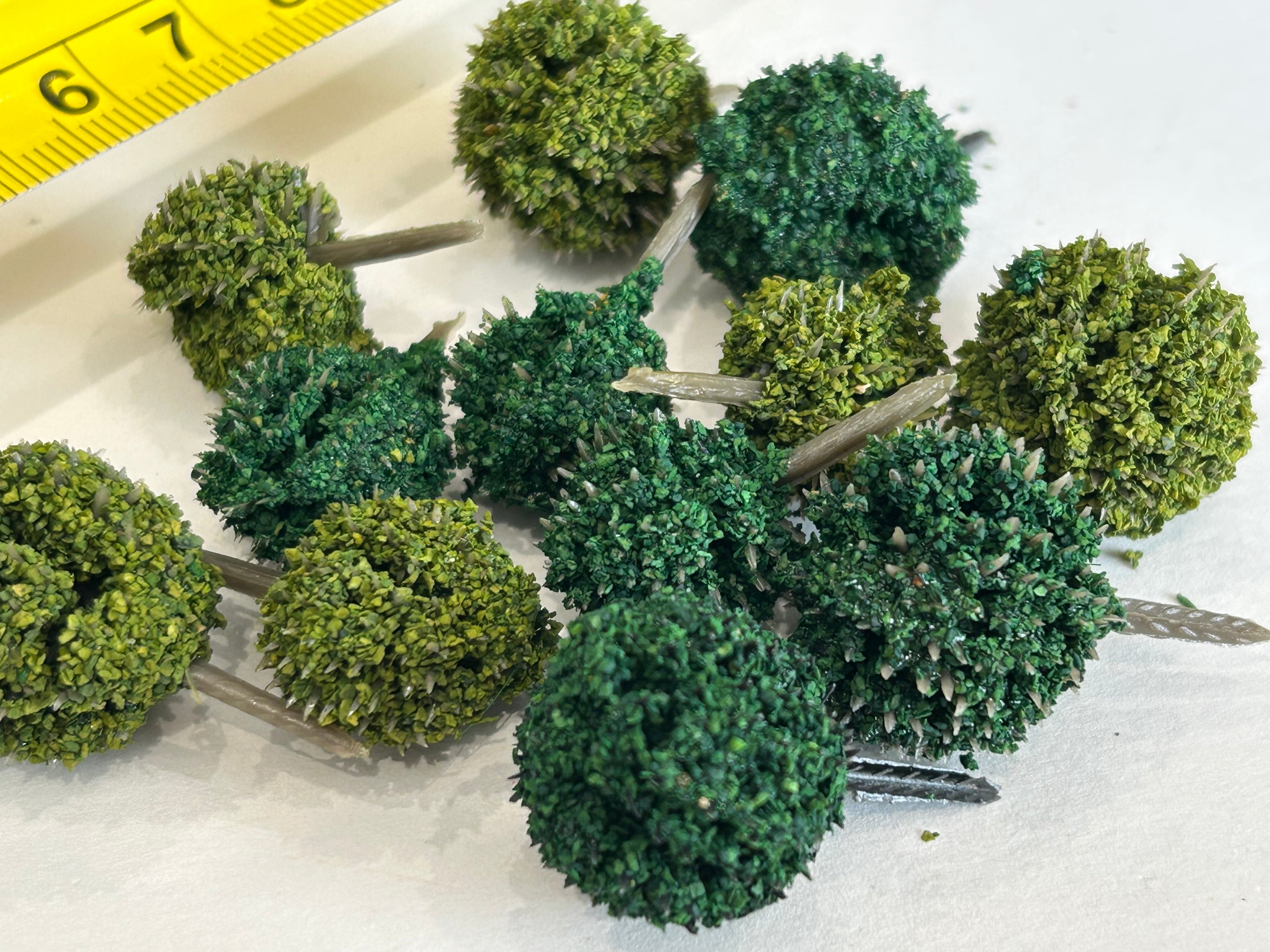 Mixed Shrubs – Realistic Scenic Foliage for Dioramas, Model Railways & Terrain Building